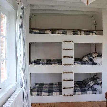 With 1 Bedroom Hébergement de vacances Varengeville-sur-Mer