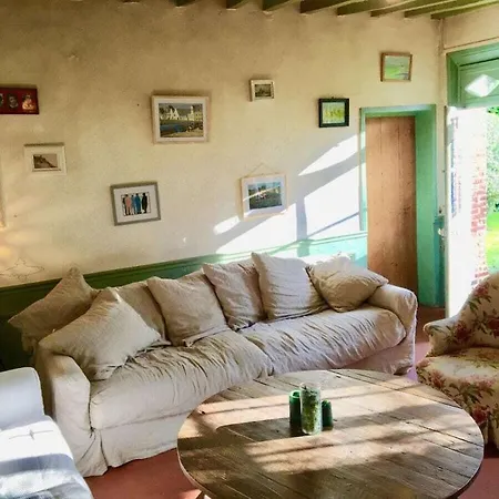 With 1 Bedroom Hébergement de vacances *